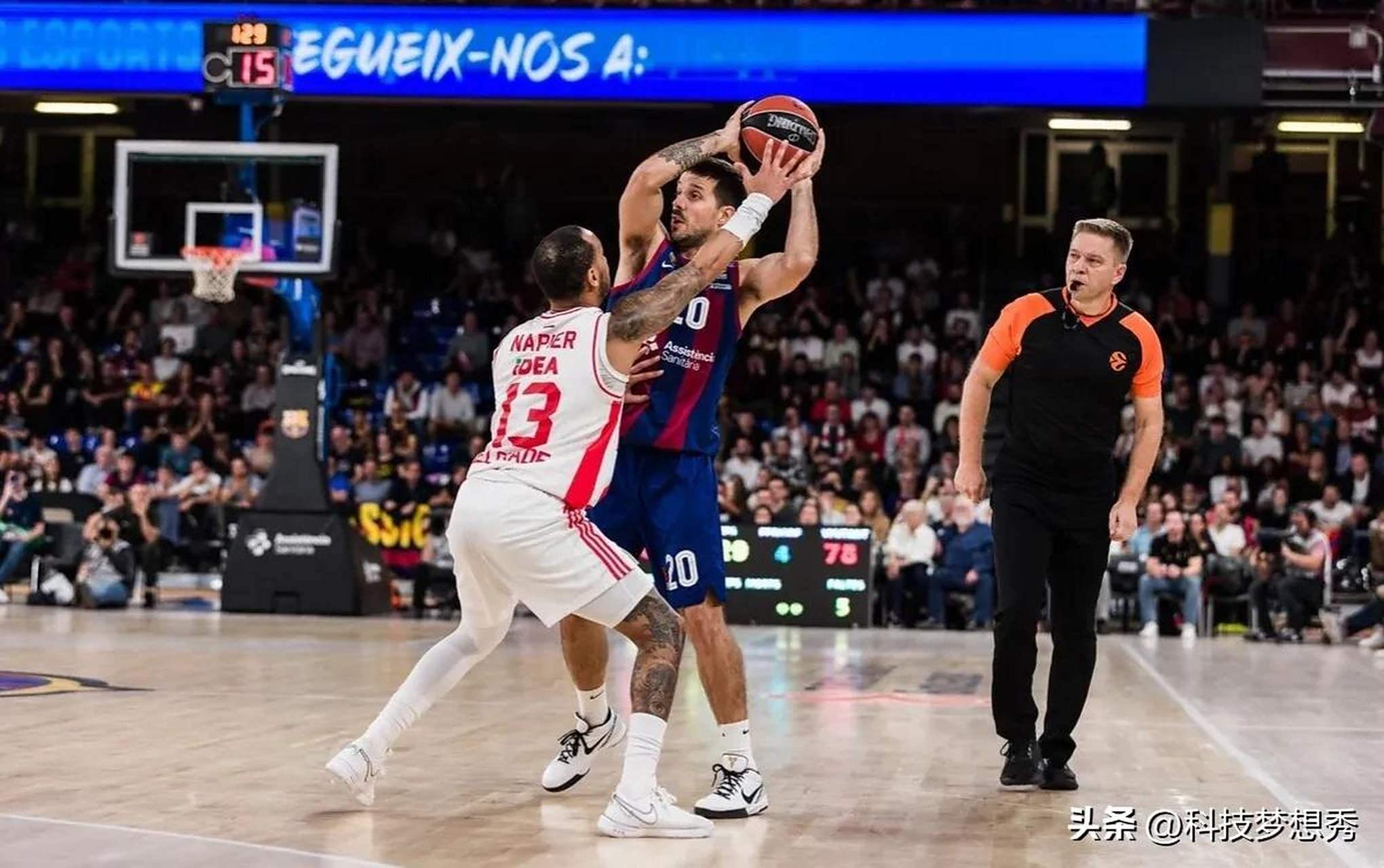 托尼：劳塔罗是国米的灵魂，但他在队友面前应多展现出笑容（托尼：劳塔罗是国米灵魂，期望他在队友面前更常微笑）