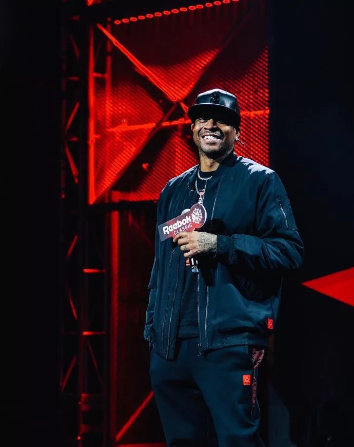 替补球员成为英雄（板凳奇兵一战封神）