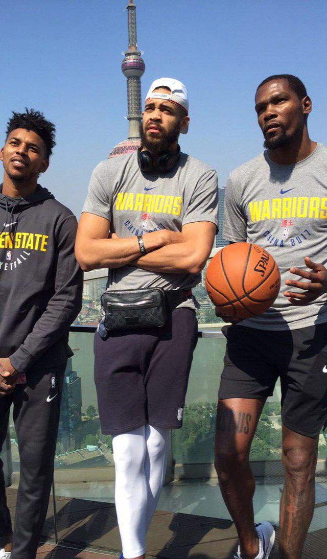 奥古斯托：蒂特是我经历过的最伟大教练，他能防守也能进攻（奥古斯托盛赞蒂特：生涯最佳主帅，攻防俱佳）