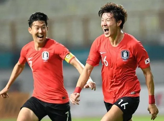 DO：拜仁及多家德甲&英超俱乐部正在关注法鹰中场拉尔森