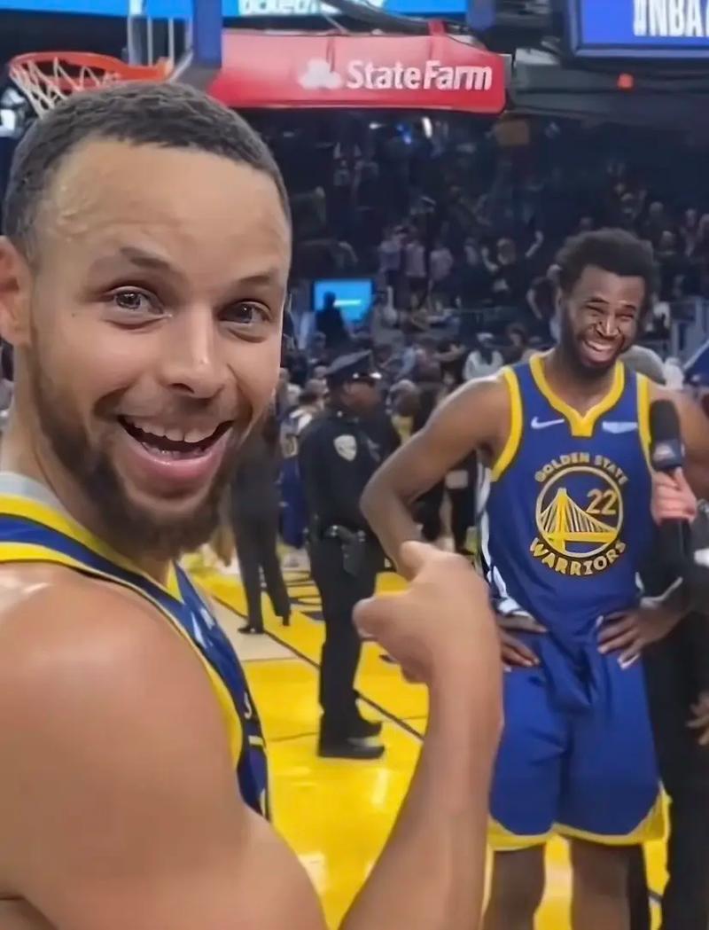 青木还是强啊！格林伍德上演梅开二度，本赛季各项赛事攻入13球（青木火力全开！格林伍德梅开二度，赛季进球已达13球）