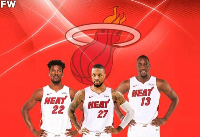 后卫身体对抗强度惊人，主帅盛赞（后卫对抗硬度爆表，主帅力赞）